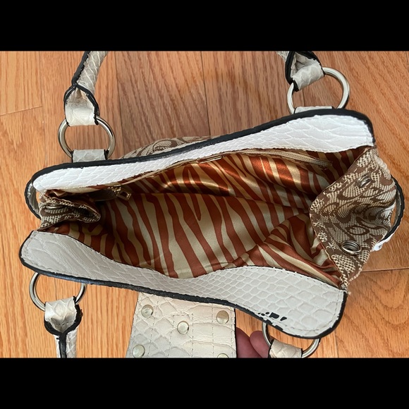 Guess small top handle bag - Picture 7 of 11